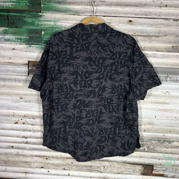 No Fear Shirt - Picture 2 of 7